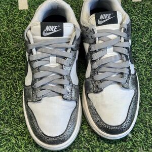 Nike Dunk Low Golden Gals